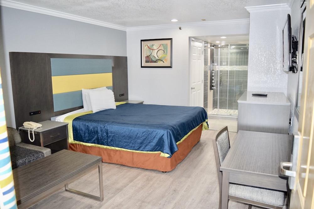 Budget Inn La Puente photo 38