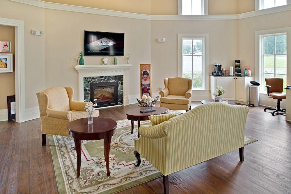 Hilton Vacation Club Greensprings Williamsburg photo 11