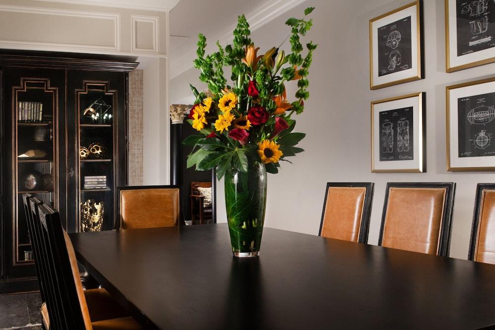 Le Pavillon, New Orleans, a Tribute Portfolio Hotel by Marriott photo 57