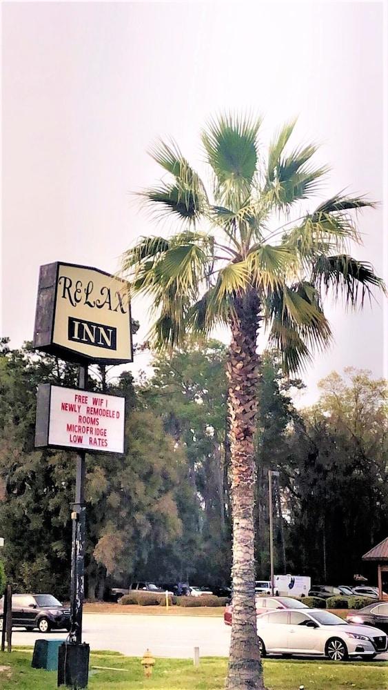 Relax Inn photo 7