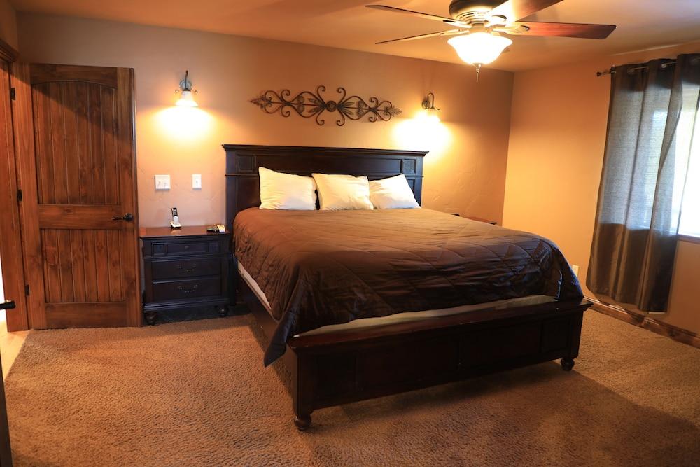 Zion Ponderosa Ranch Resort photo 24