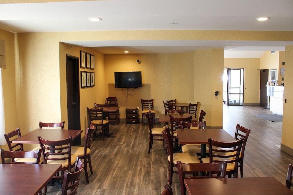 Sleep Inn Bend Crossroads Plaza photo 22