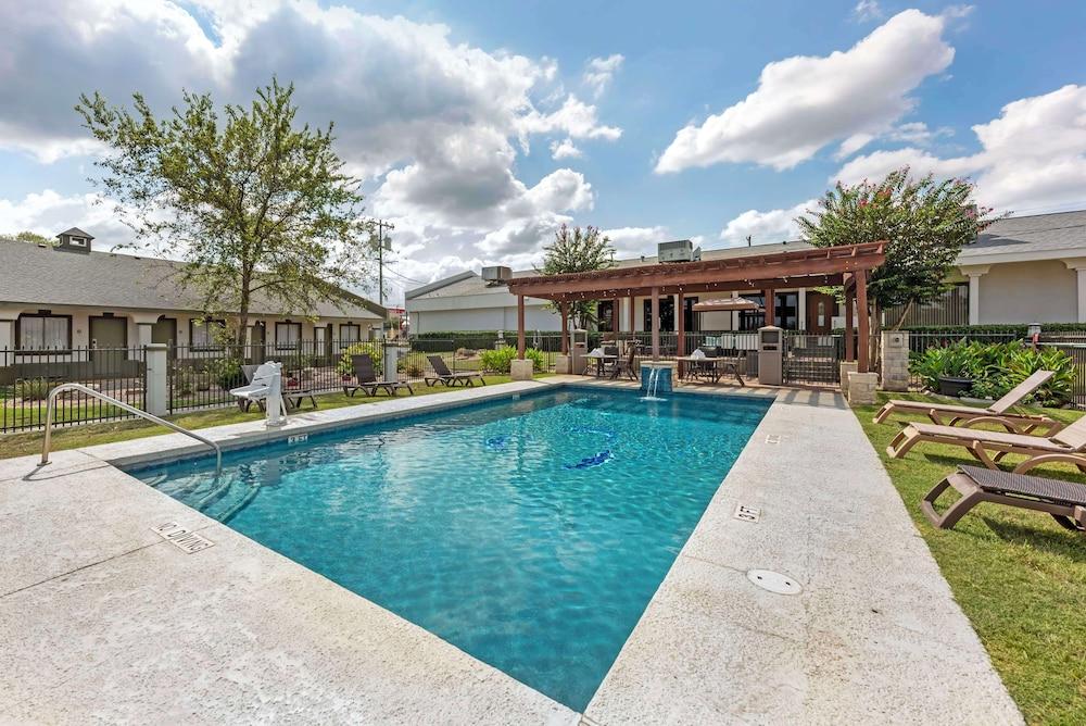 Best Western Post Oak Inn — hotel in Burnet