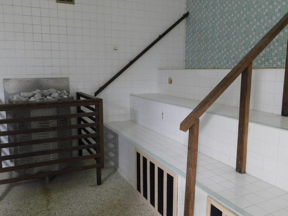 Cedar Glade Resort photo 3