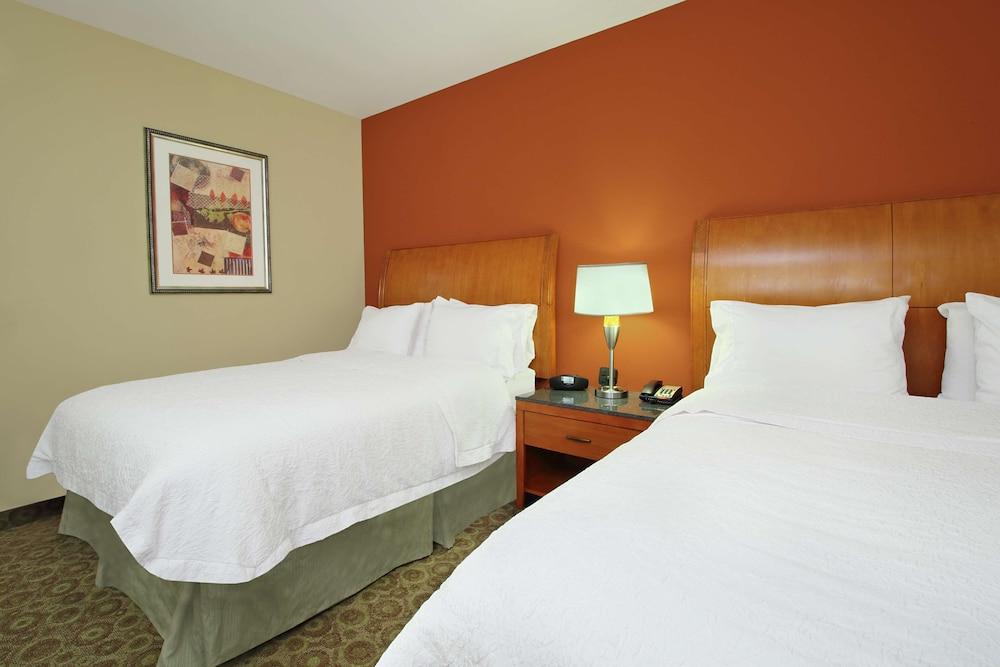 Hampton Inn & Suites Buffalo photo 39