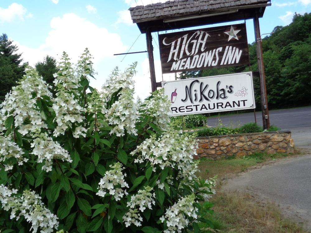 High Meadows Inn photo 37