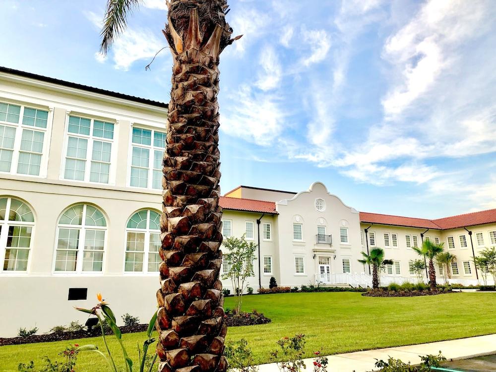 Oasis Resort Gulfport photo 19