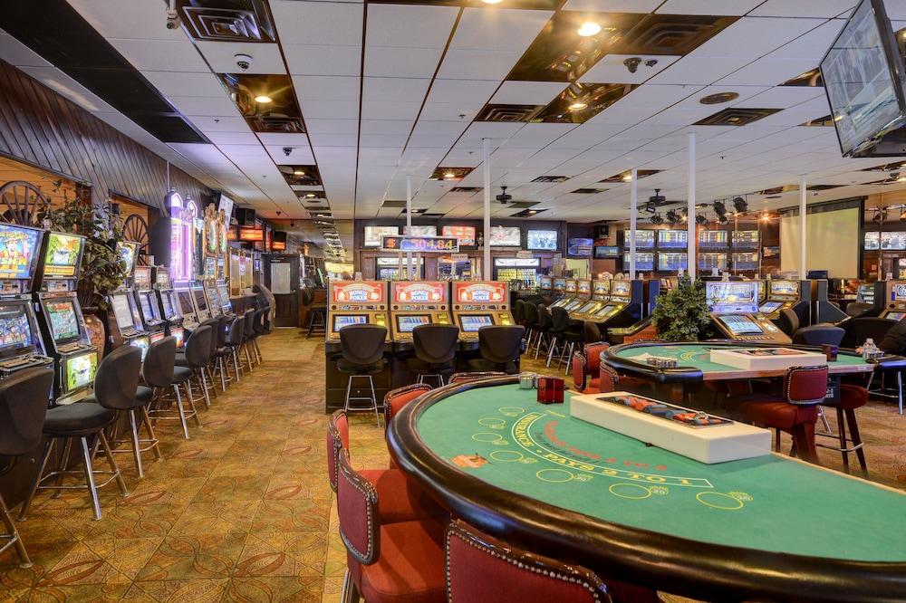 Longhorn Casino & Hotel photo 15