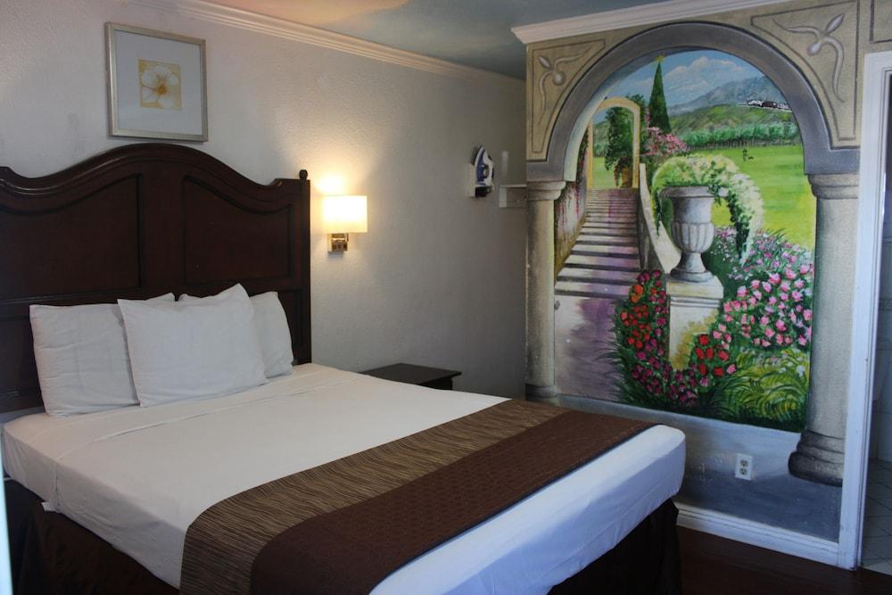 City Center Motel photo 23