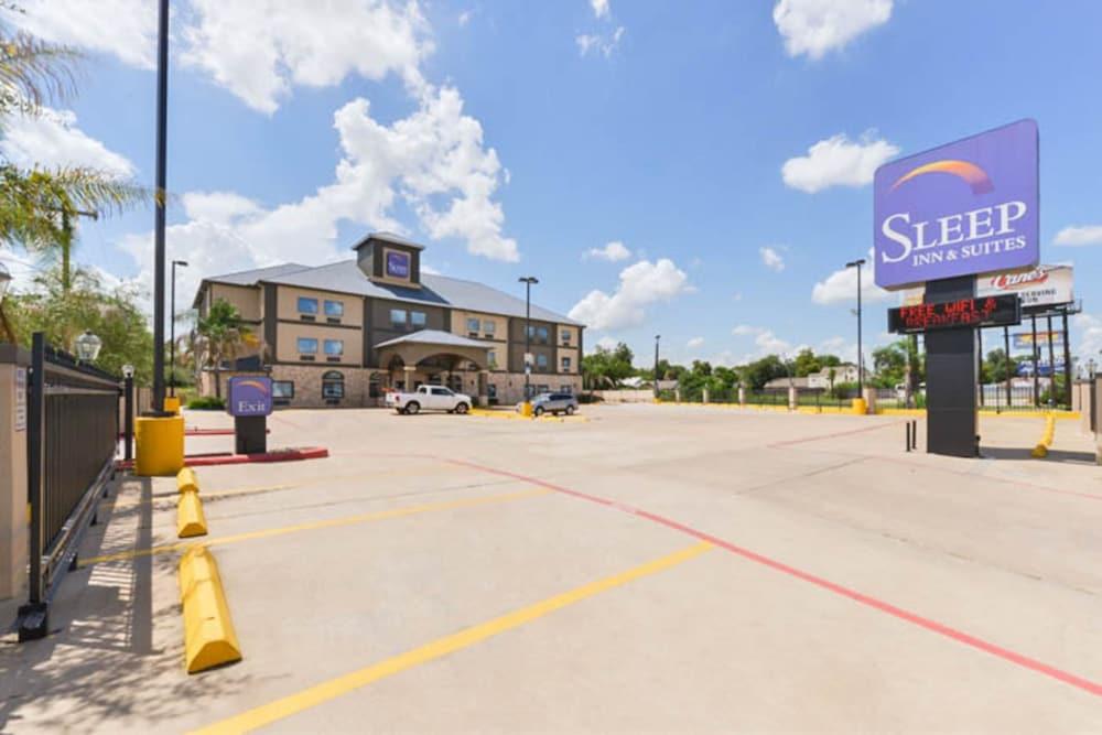 Sleep Inn & Suites Near Downtown North photo 20