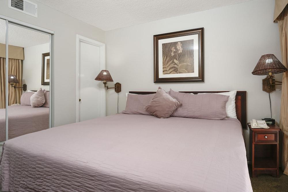 Parc Corniche Condominium Suite Hotel photo 44