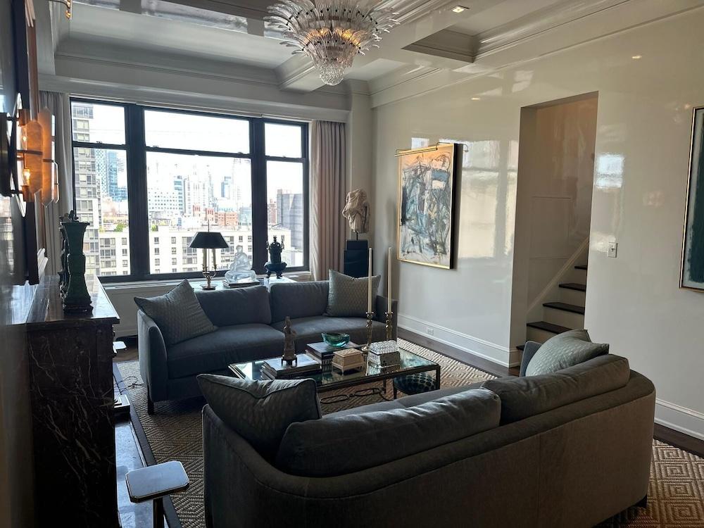 NY Luxury Home Suites photo 16