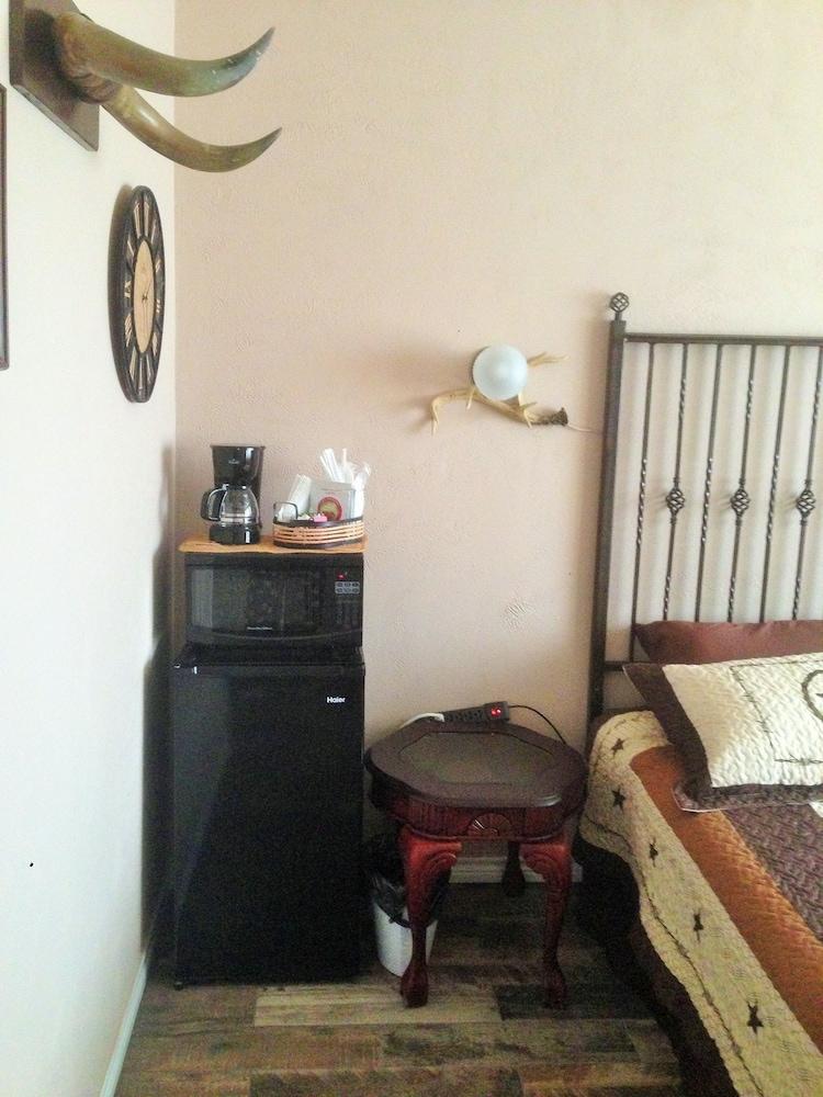 Capri Beach Hotel photo 12