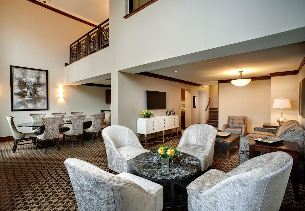 Saint John's Resort photo 17