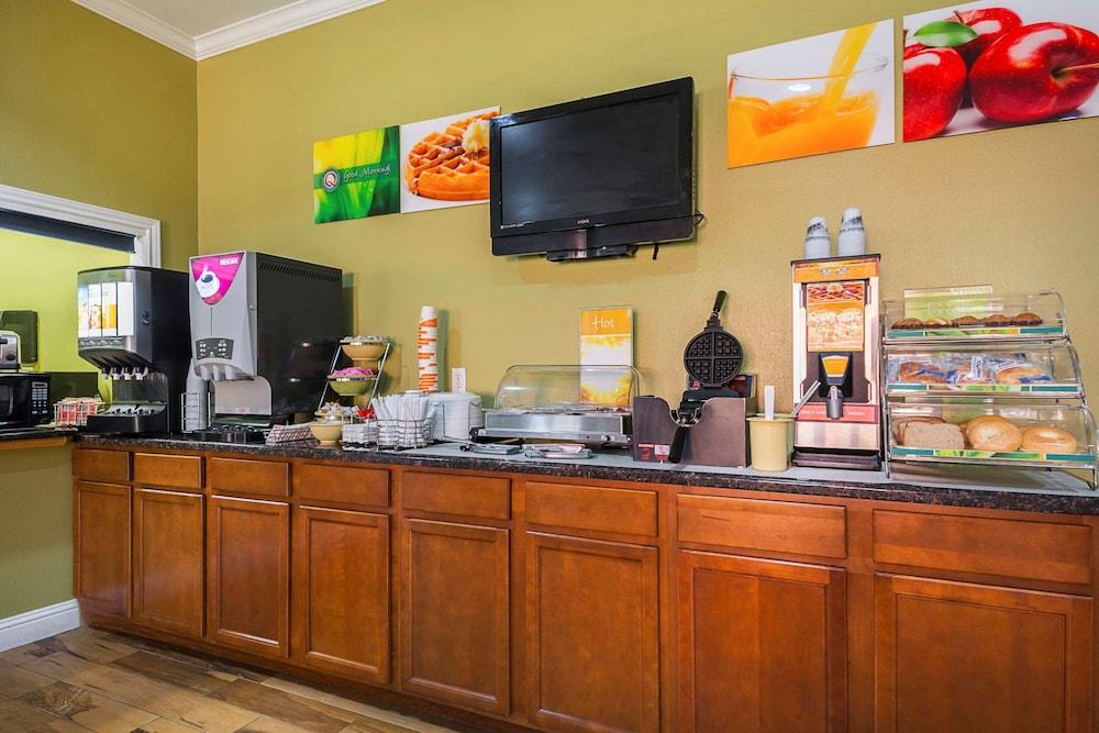 Quality Inn DeRidder photo 33