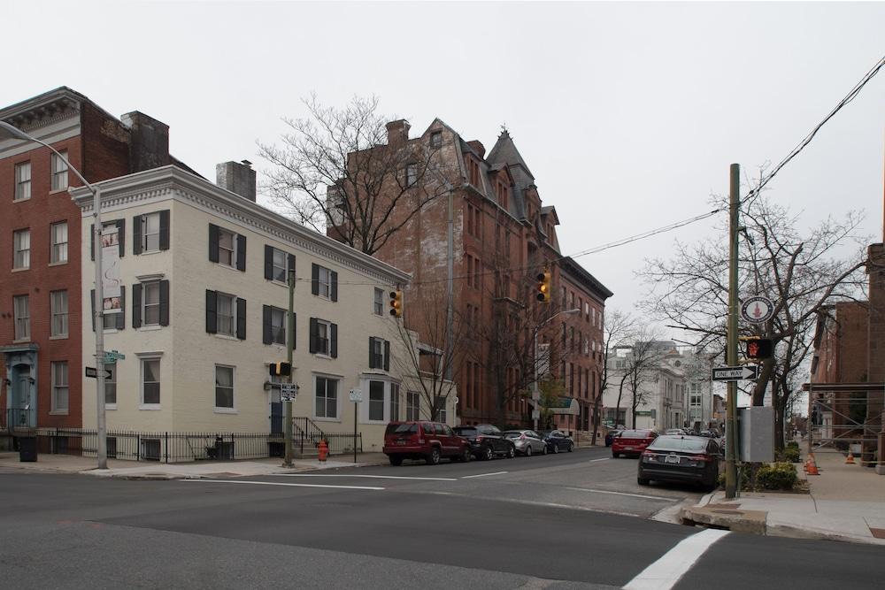 Biltmore Suites Hotel photo 8