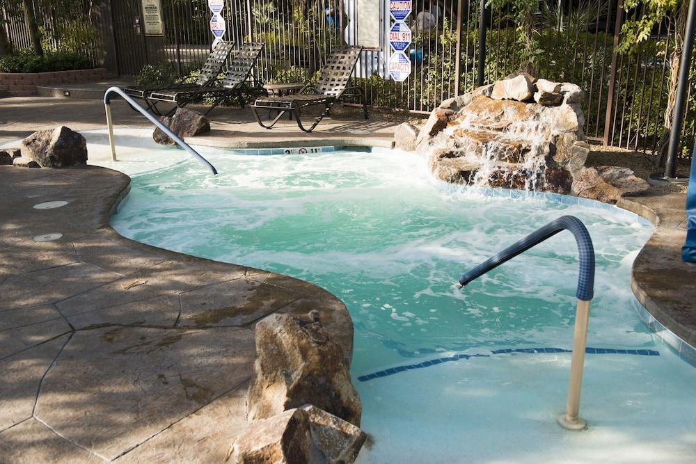 Tahiti Village Resort & Spa photo 23