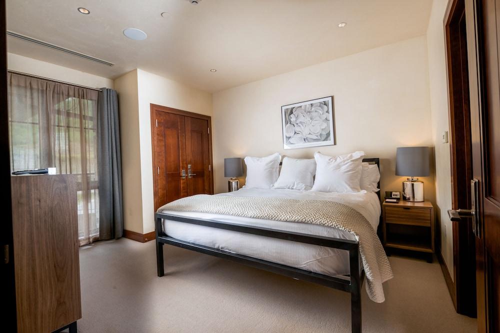 Solaris Residences photo 24