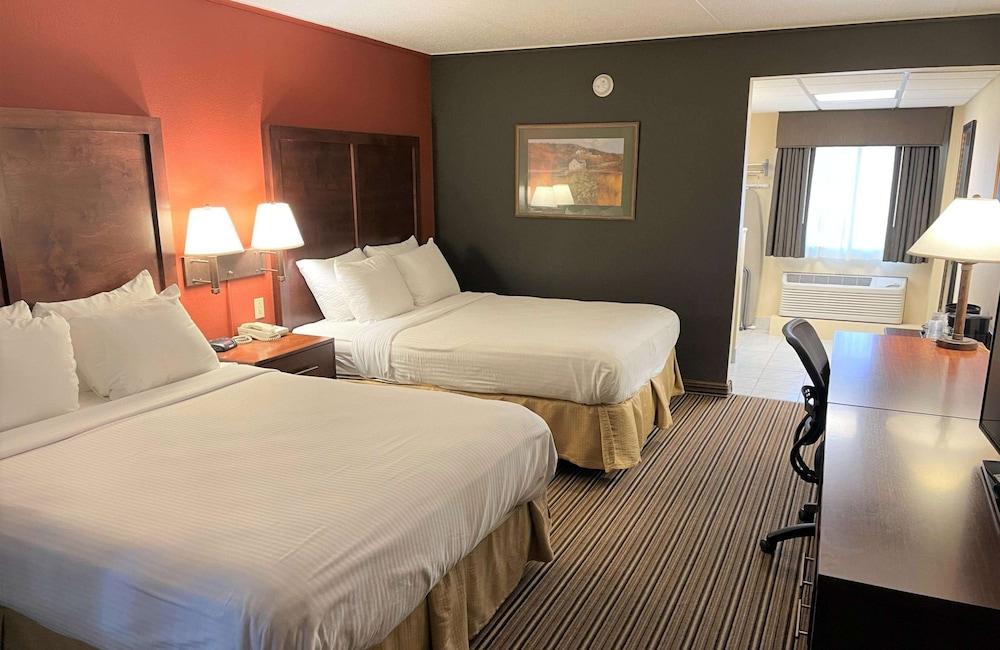 Crossroads Hotel and Event Center photo 45