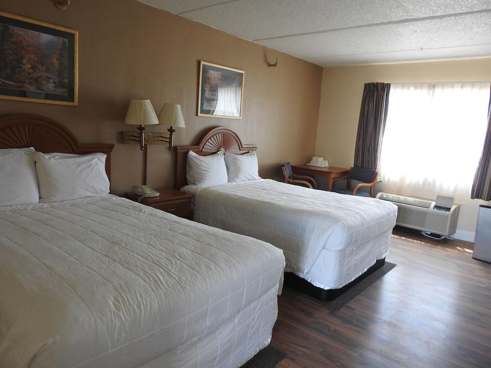 Relax Inn photo 9