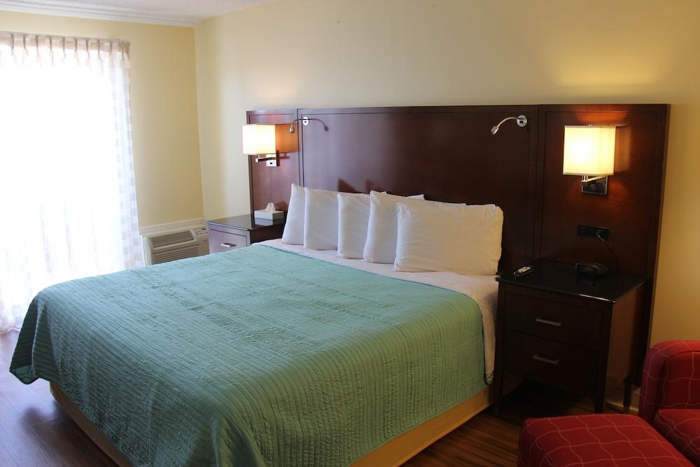 Seaside Inn photo 35