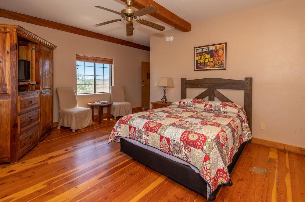 Sonoita Inn photo 8