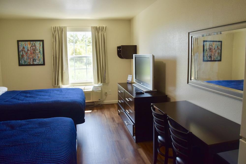 Stay Plus Extended Stay Suites photo 5