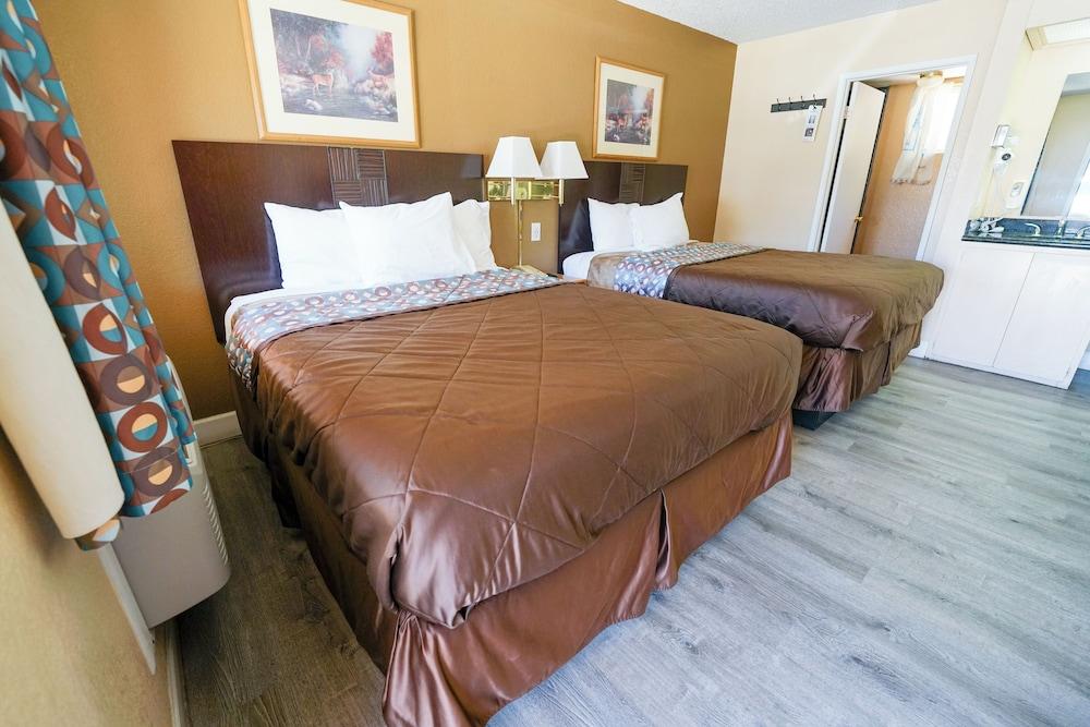 Rim Country Inn photo 13