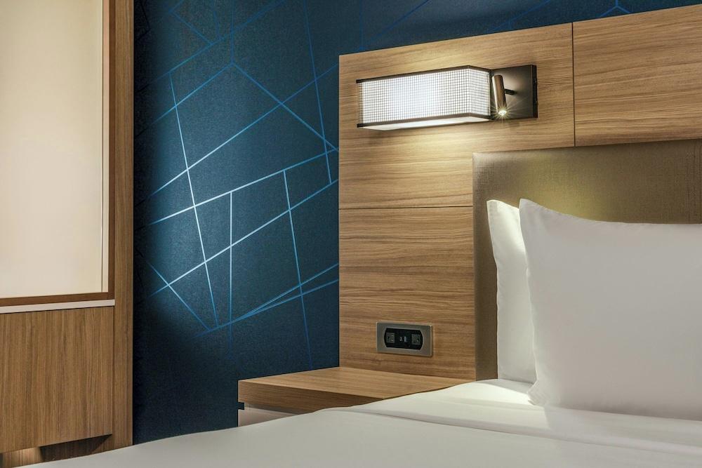 Springhill Suites By Marriott Denver Westminster photo 3