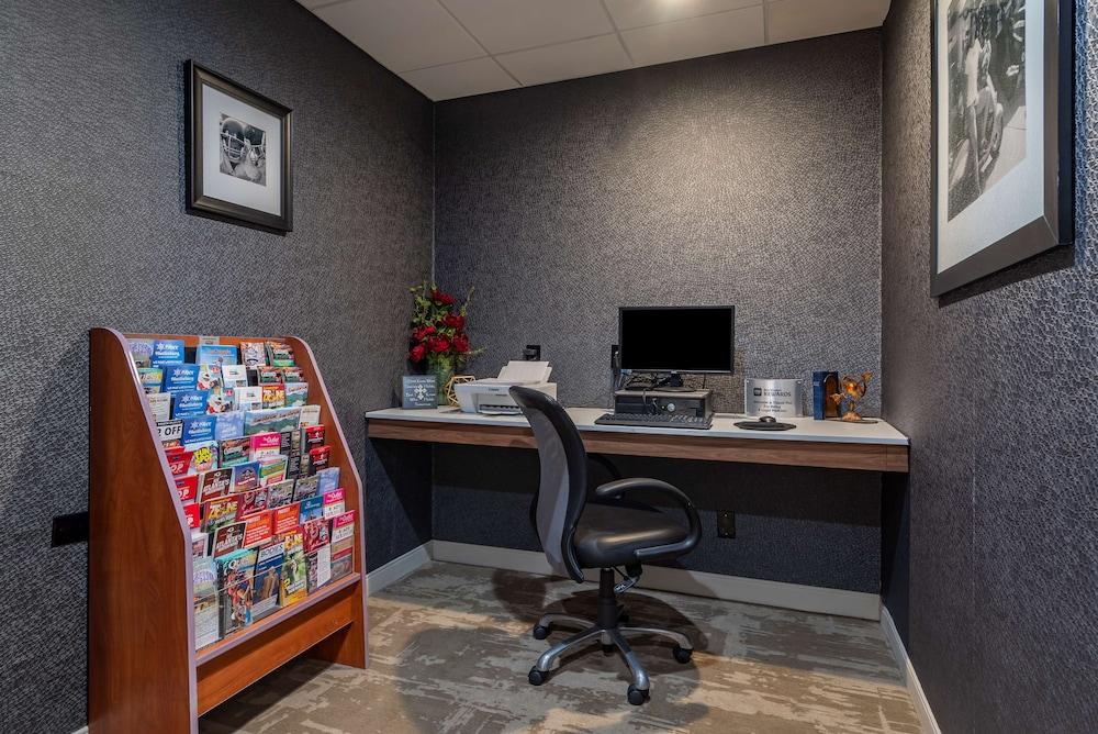 Best Western Plus Dalton Inn photo 31
