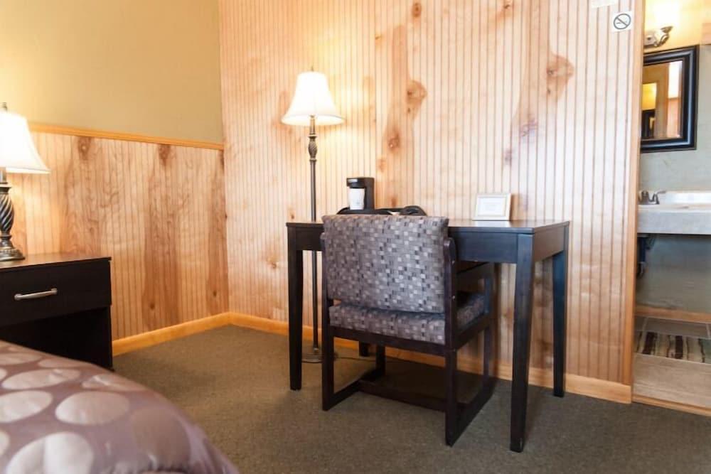 High Point Motel photo 3