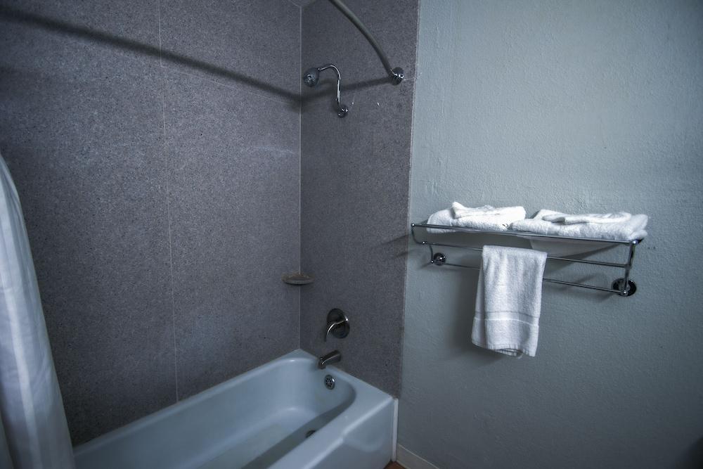121 Motel photo 31