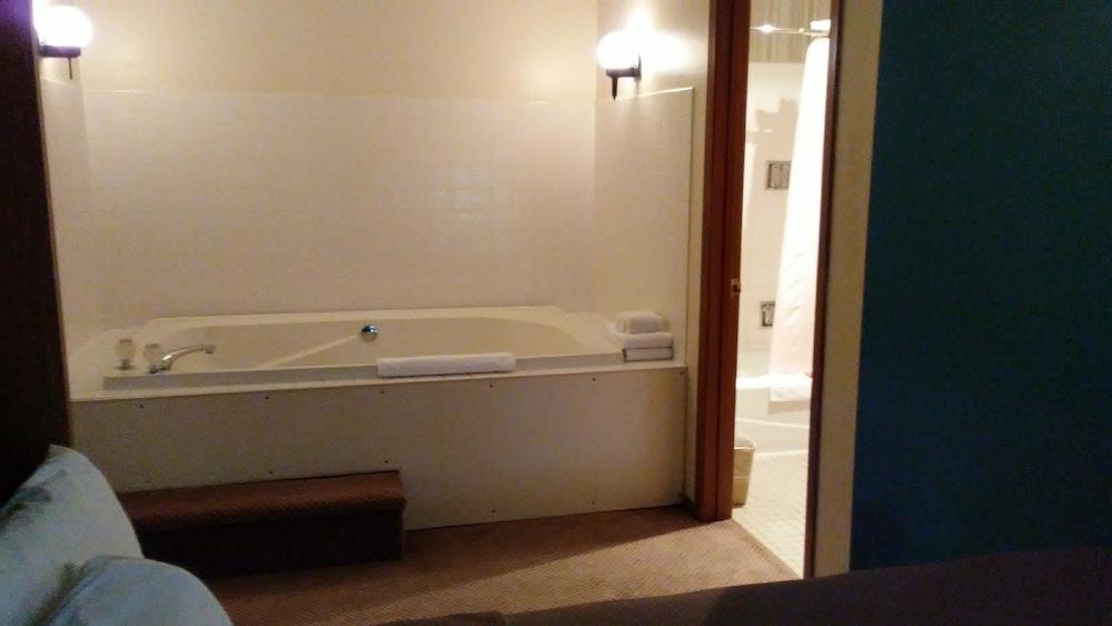 Lakewoods Resort & Lodge photo 25