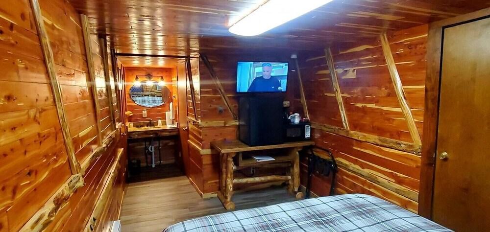 Log Cabin Inn photo 62