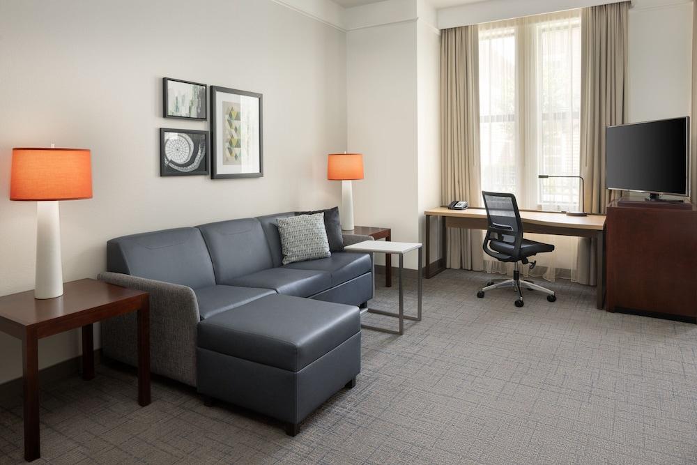 Residence Inn by Marriott Savannah Downtown/Historic Distric photo 11