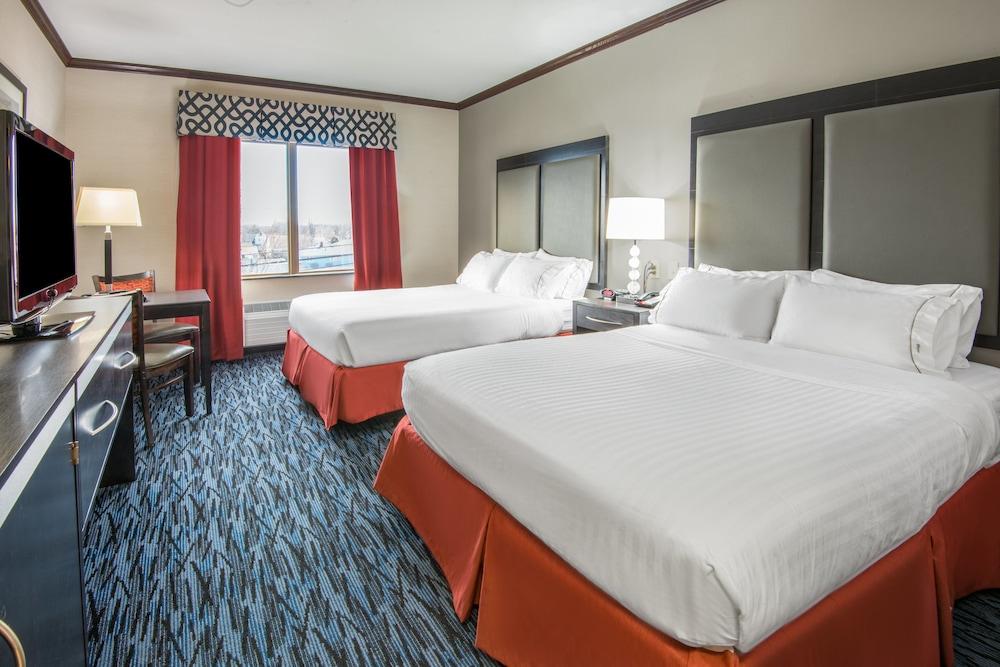 Holiday Inn Express Cleveland Airport - Brookpark by IHG photo 58
