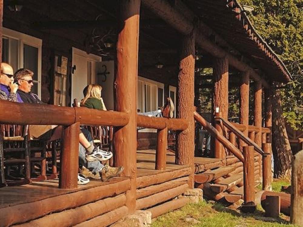 Roosevelt Lodge & Cabins - Inside the Park photo 19