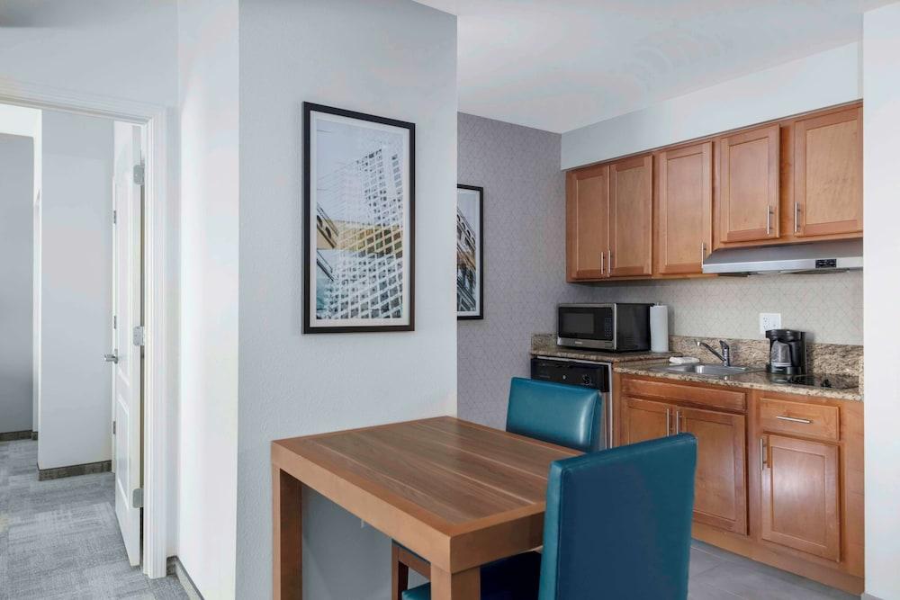 Homewood Suites by Hilton St Louis - Galleria photo 17