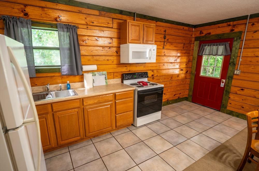 Fishtale Lodge photo 78