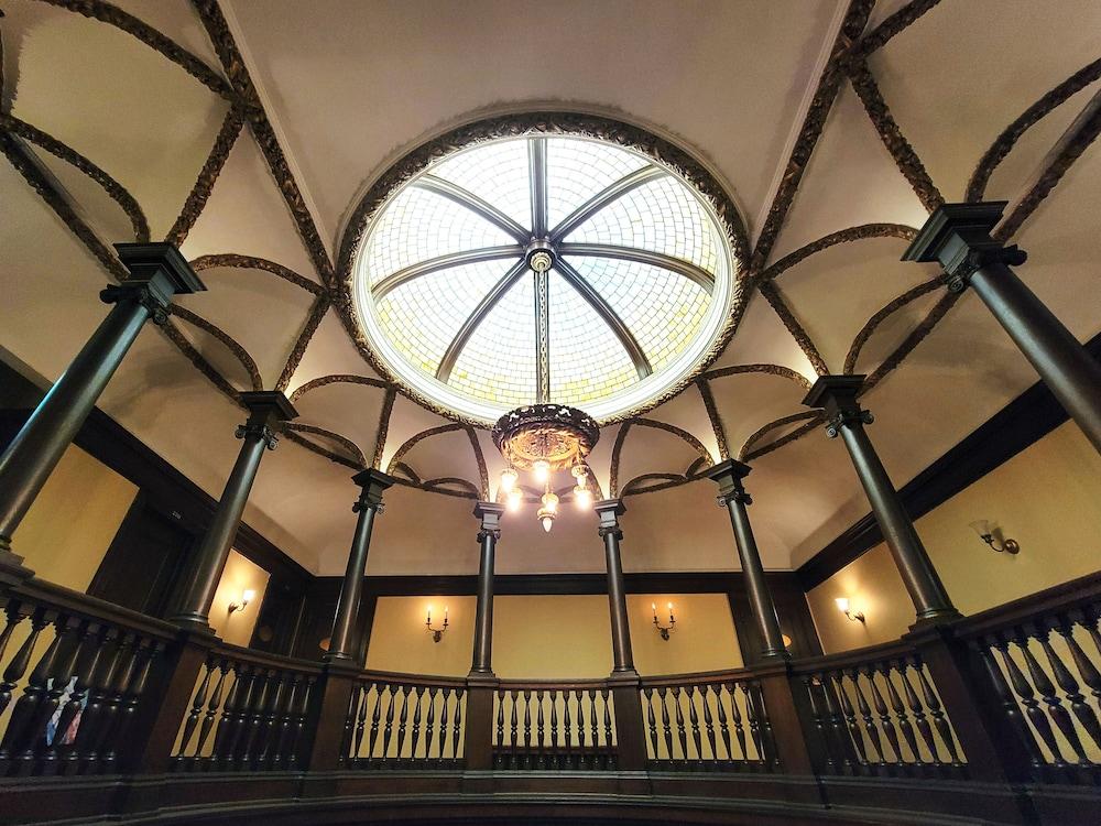 Historic Cotton Mansion Duluth Boutique Hotel photo 17