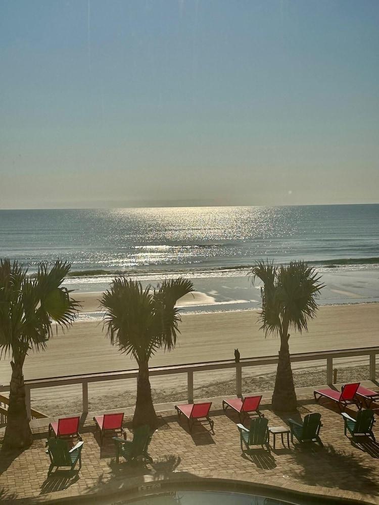 Flamingo Inn Beachfront photo 56