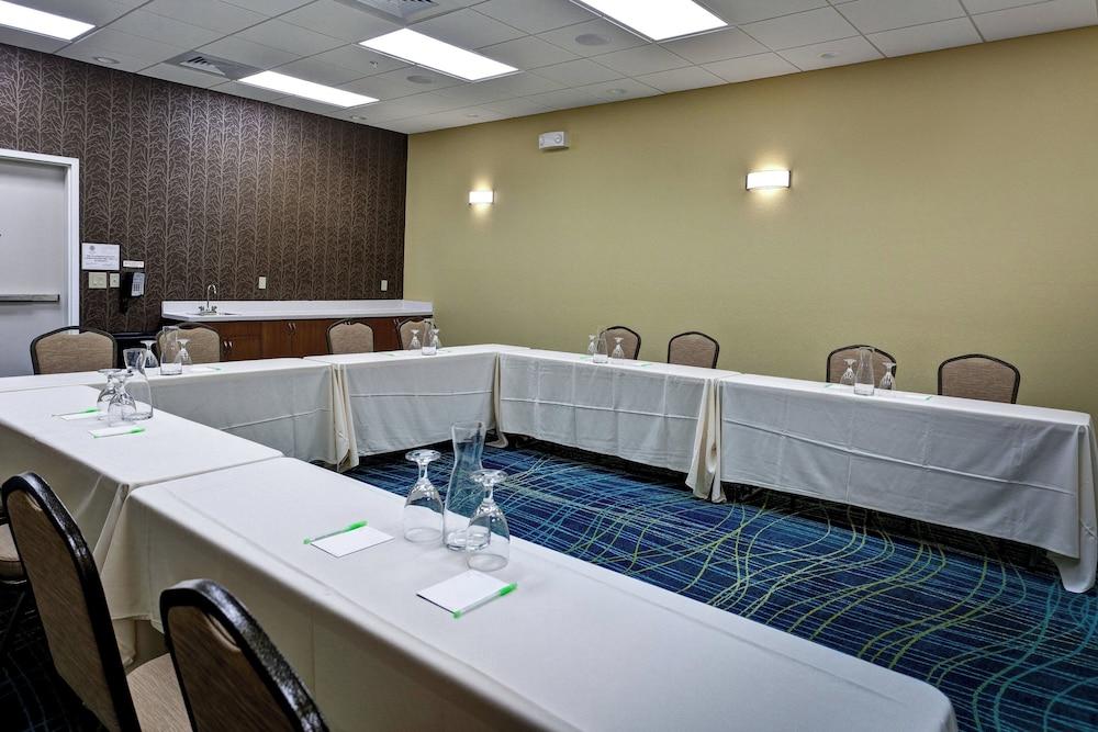 Springhill Suites Wichita Airport photo 35