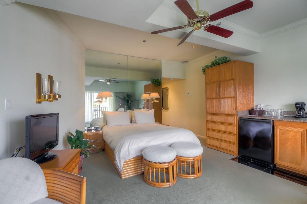 Lighthouse Club Hotel photo 45