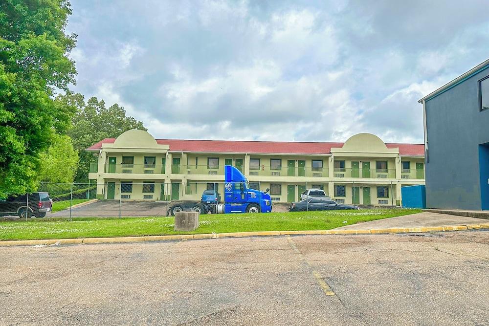 Relax Inn By Oyo Jackson MS Hwy 80/I-20 photo 45