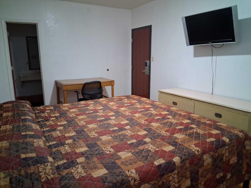 Hotel O Colonial Inn Brownsville Tx photo 27