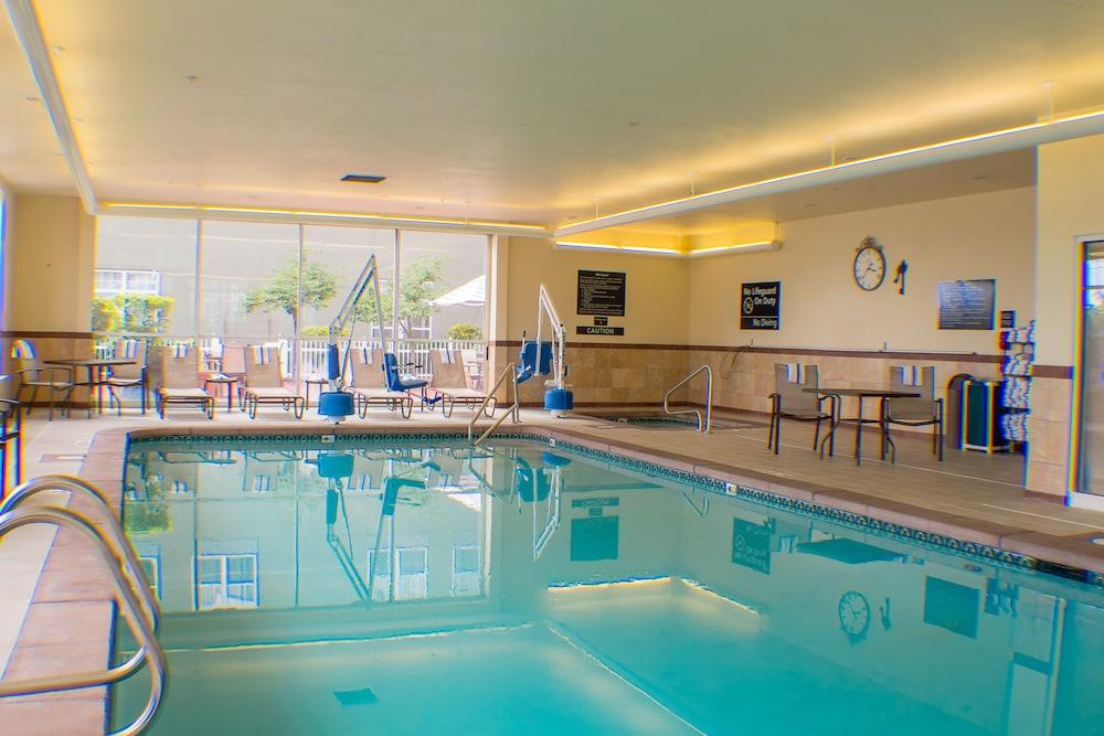 Hampton Inn & Suites Orem photo 34
