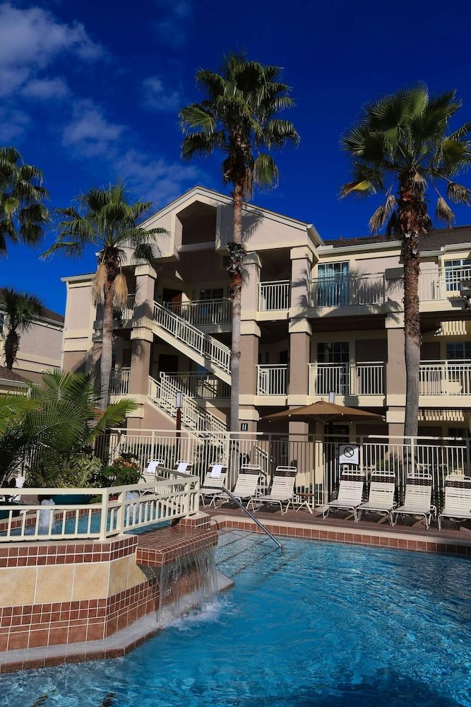 Sonesta ES Suites Orlando - Lake Buena Vista photo 2