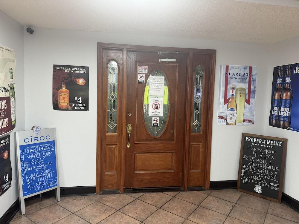 Motel 6 Savannah, GA- Gateway & I-95 photo 24