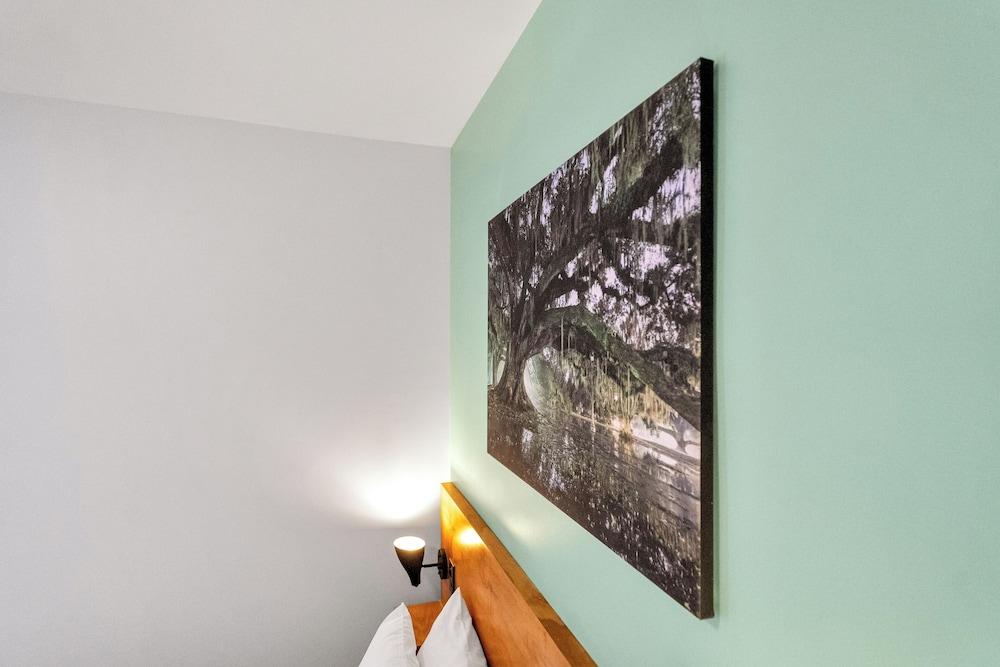 The Quisby Hotel photo 26