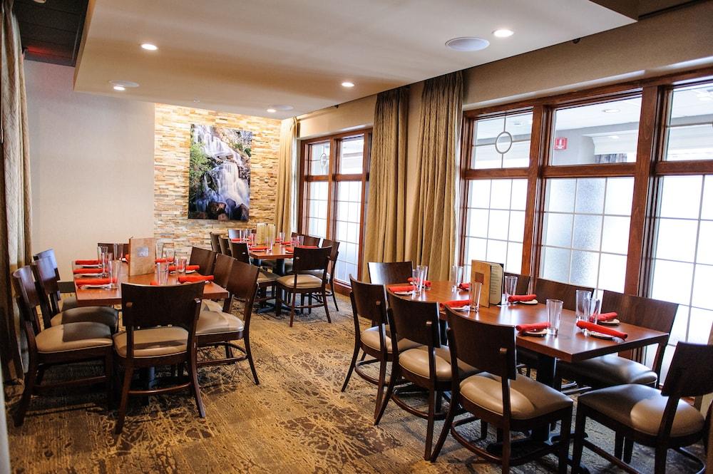 DoubleTree Suites by Hilton Hotel Mt. Laurel photo 47